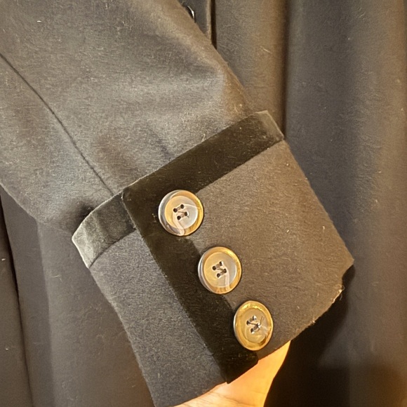 Harve Benard Classic Black Coat Velvet Trim Victorian Titanic Rose Dewitt - Picture 4 of 6